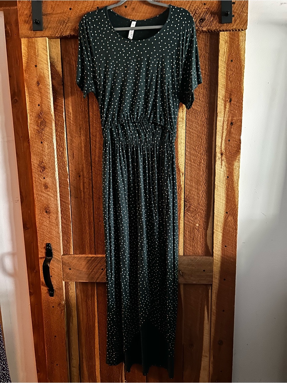 Latched Mama Nursing Maternity Polka Dot Short Sleeve Maxi Dress - Black
